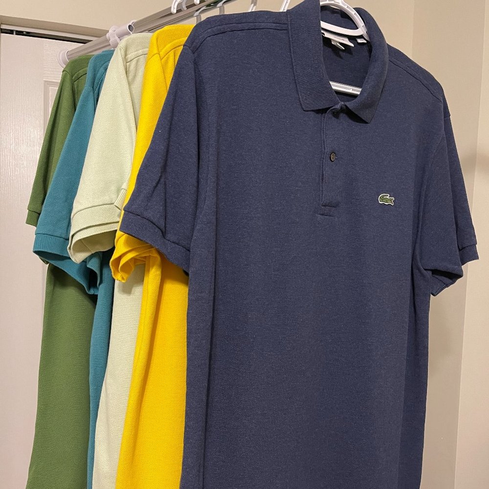 A Set of 5 Preloved Men’s Lacoste Classic Fit Polo Shirt – All Large